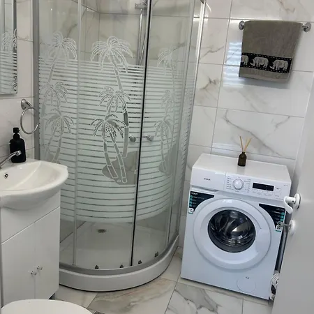 Circus Park 58 * Bukareszt